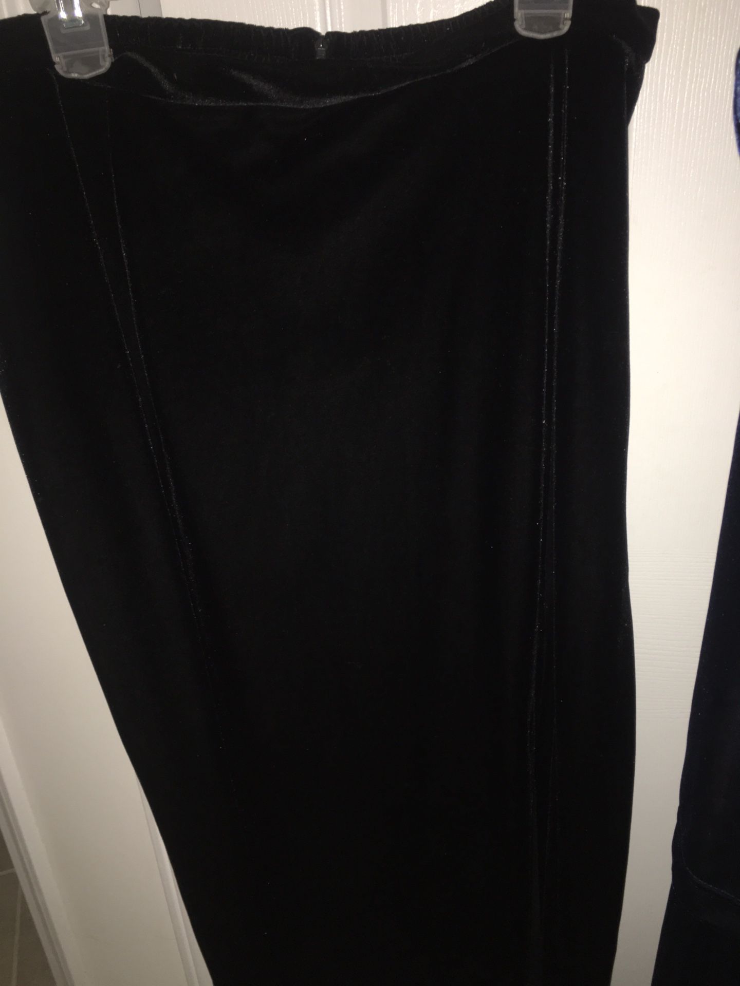 Black Velvet Skirt Size 20. Perfect Beautiful