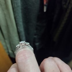 Wedding/Engagement Ring 