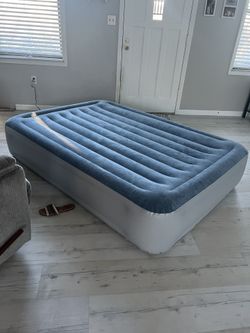 New Blow Up Bed