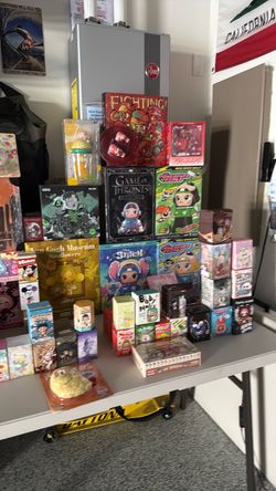 Large Lot of Collectible Designer Toys blindbox