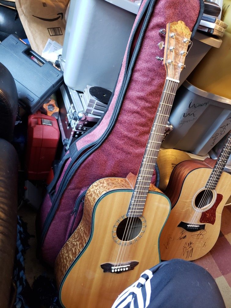 Washburn D46s Acoustic Guitar With Gig Bag