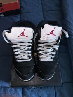 KIDS SNEAKERS