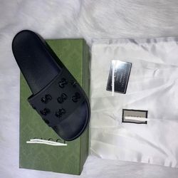 GG Black Rubber Slides 