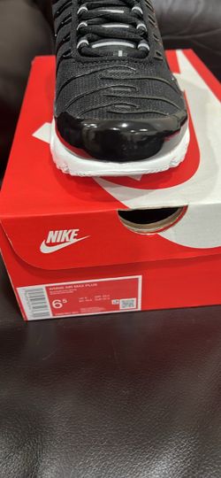 Nike Air Max Plus Women's Sneakers Size 6.5