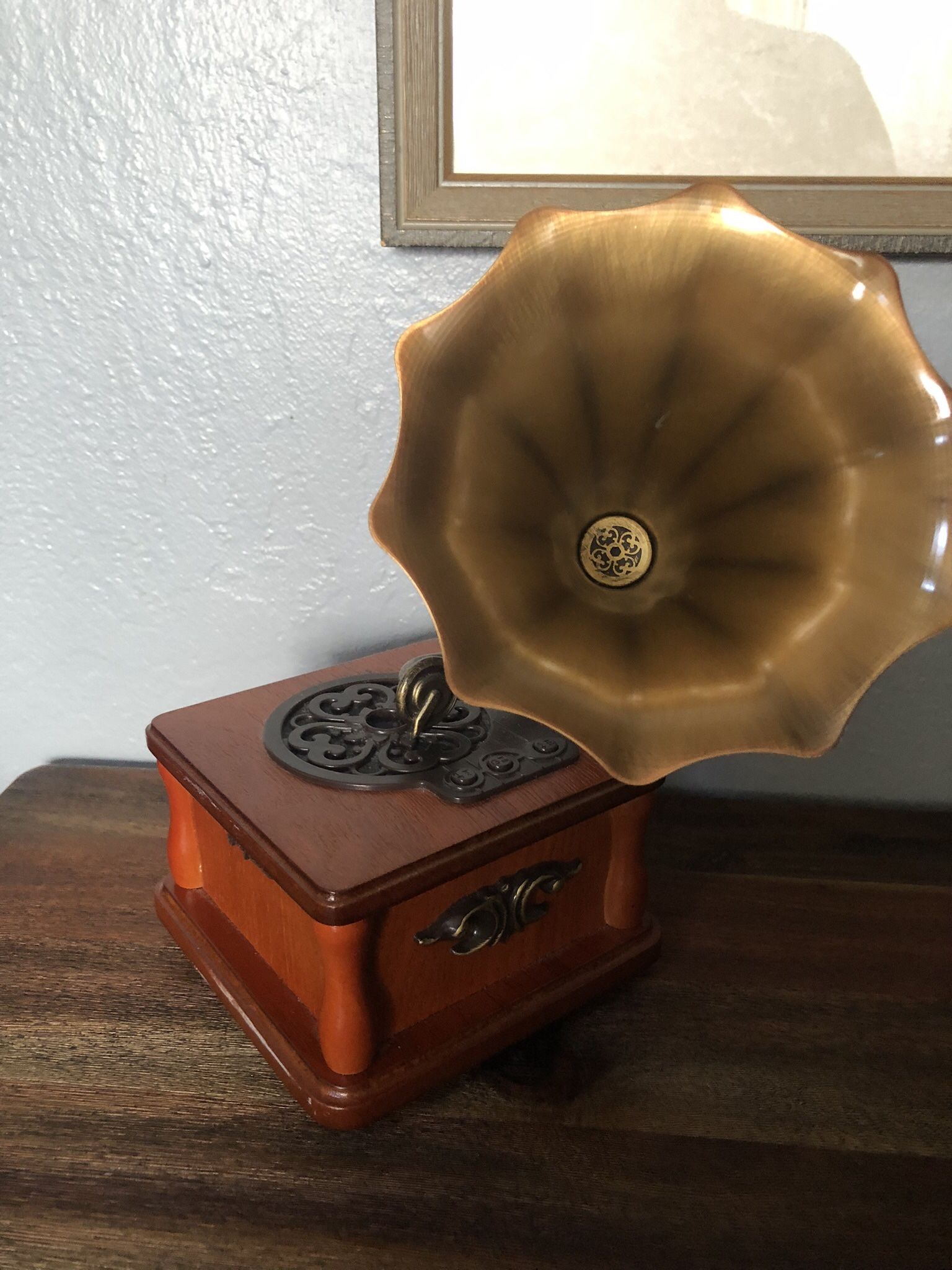 Mini Phonograph, Portable Bluetooth Speaker, USB Music Player
