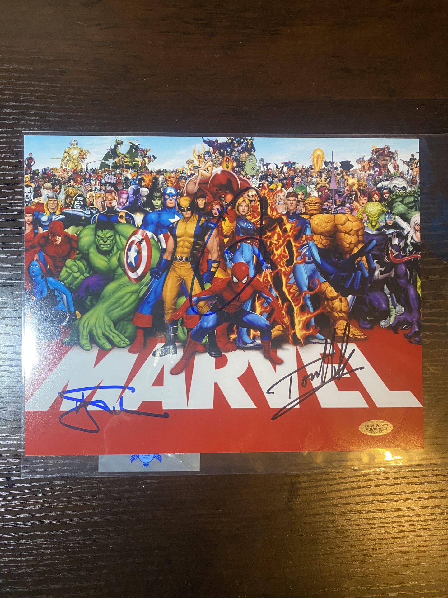 Marvel Autographed 8 X 10 With Coa