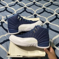 Jordan 12 indigo 