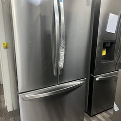 Only$899 Was$2499 Counter Depth Max Fridge With Ice Maker 