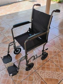 Wheelchair light folding