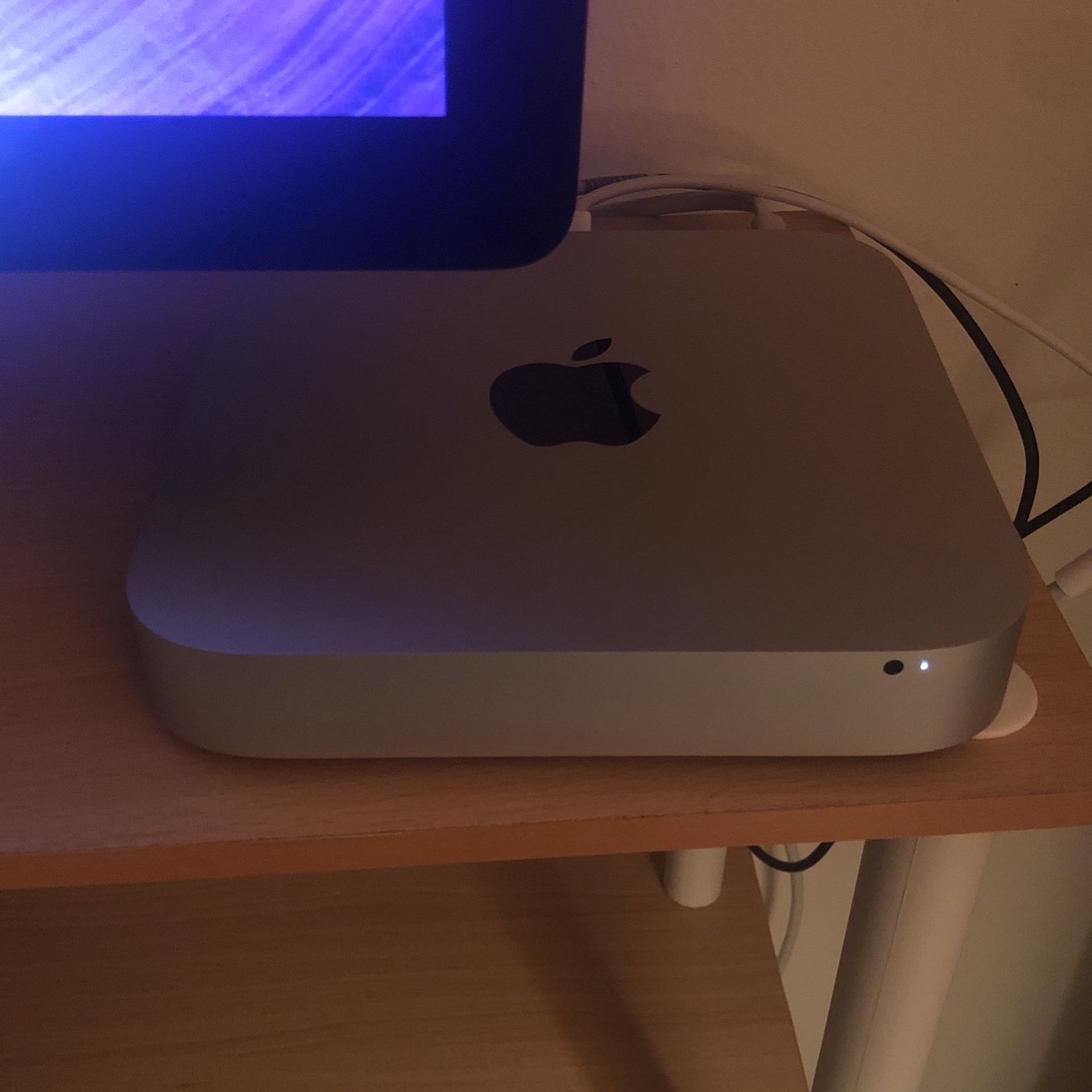 Mac Mini With 27” Thunderbolt Display And More