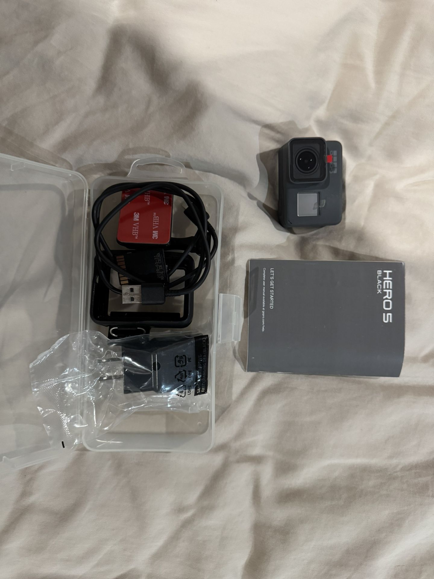 GoPro Hero 5 With Lots Of Extras