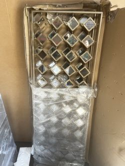 Wall Gold Frames Design