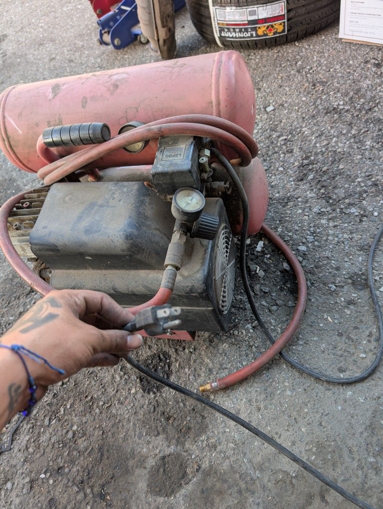 Air Compressor 