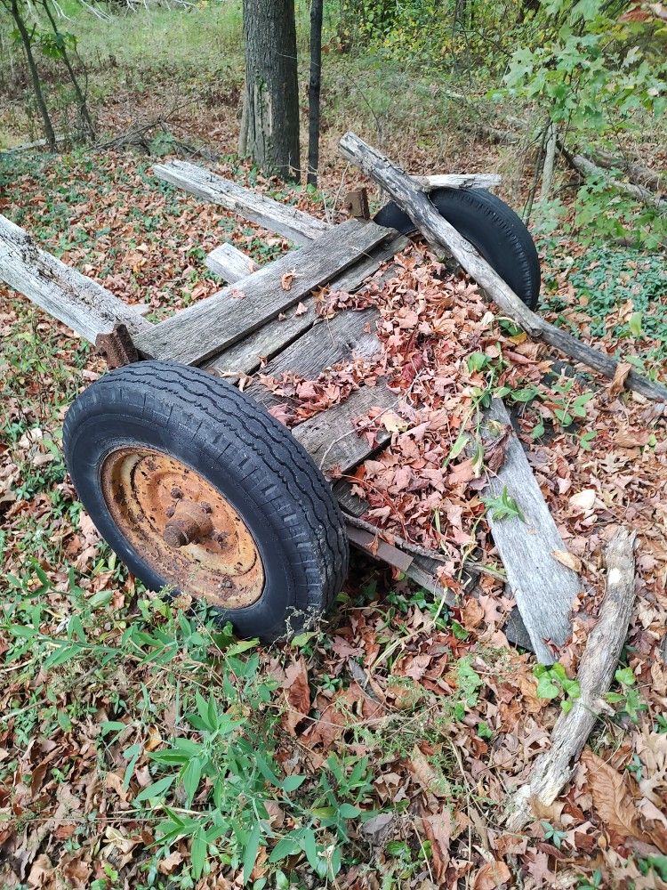 Trailer for lawnmower or tractor $100 obo