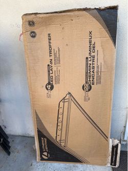 2x 4 light troffer