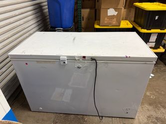 Used GE Chest Freezer for Sale $50