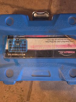 22 piece wheel locking key set for BMWs