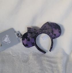 Then Haunted Mansion wallpaper headband bag clip