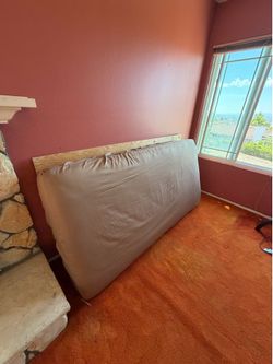 Single twin mattress