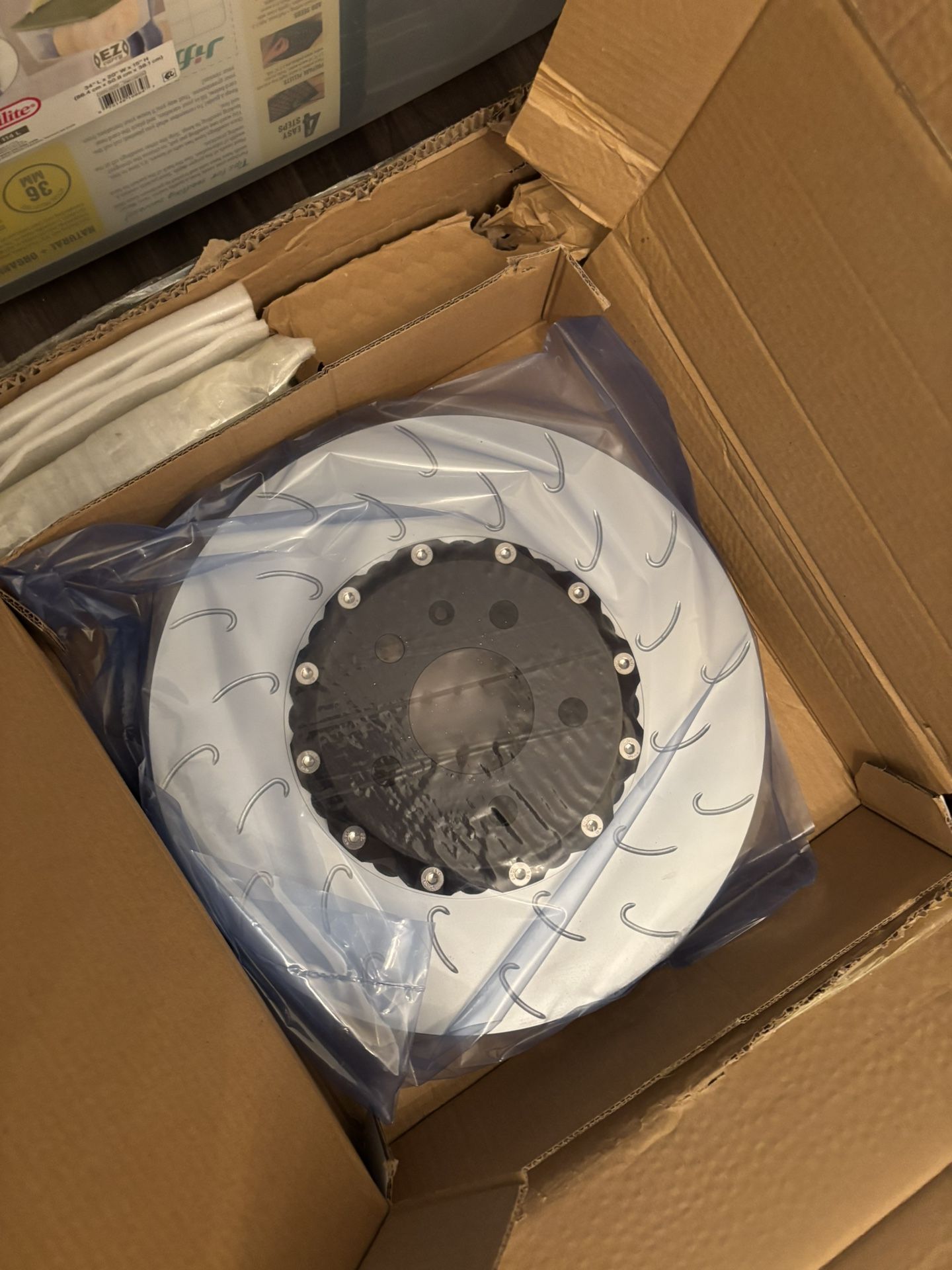 2018+ Audi SQ5 ECS Front Brakes And Rotors