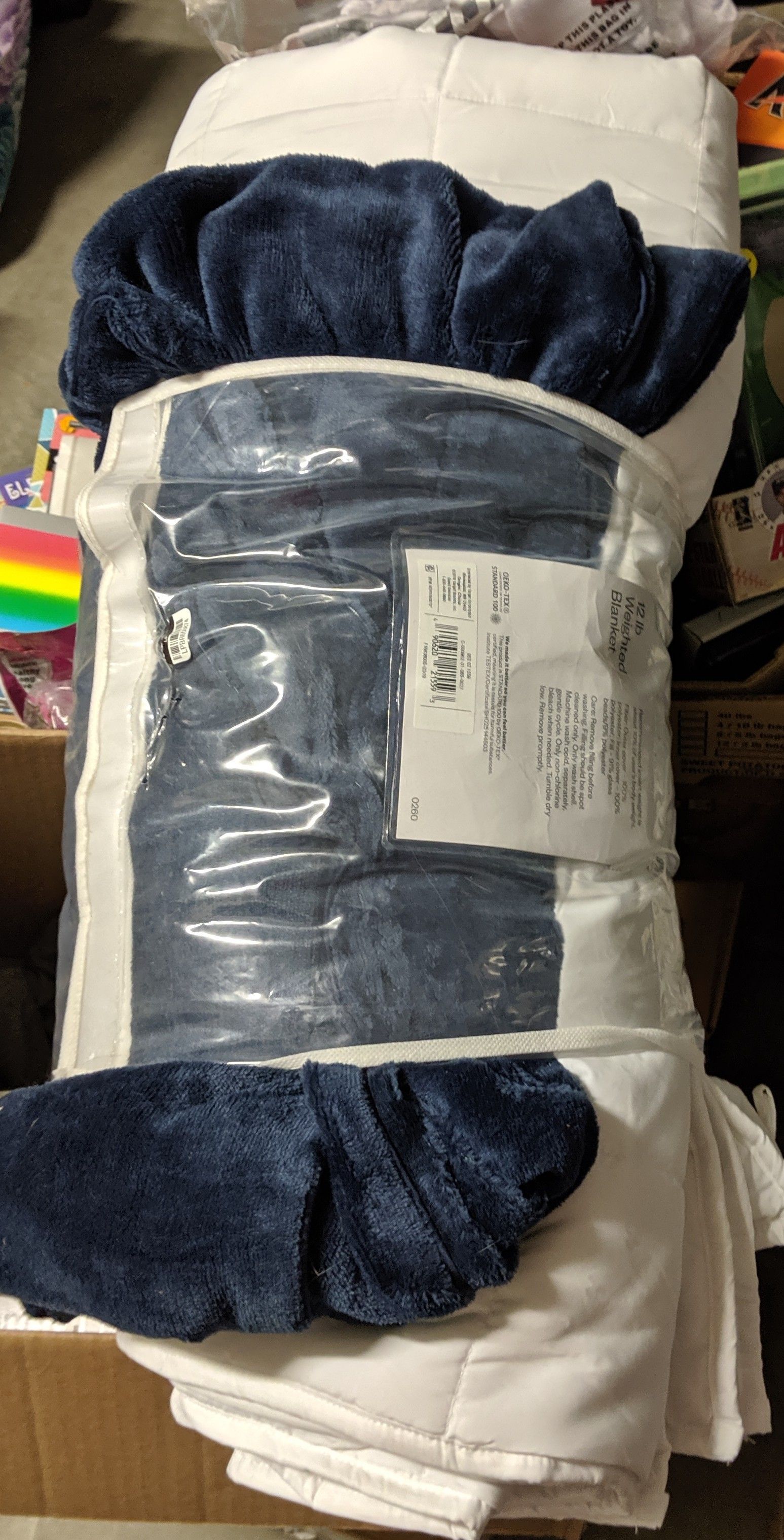 Weighted Blanket 12 pounds, new, Blue