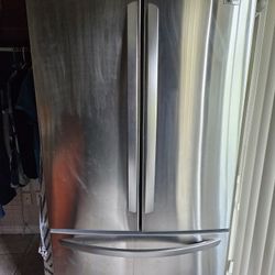 LG Refrigerator 