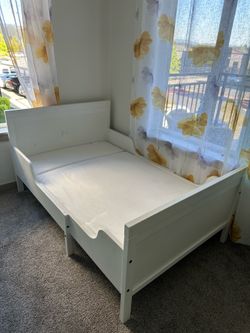 Bed with Mattress