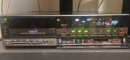 Sony EV-S700U 8mm. Digital Audio Video Cassette Recorder. for Sale in  Austin, TX - OfferUp