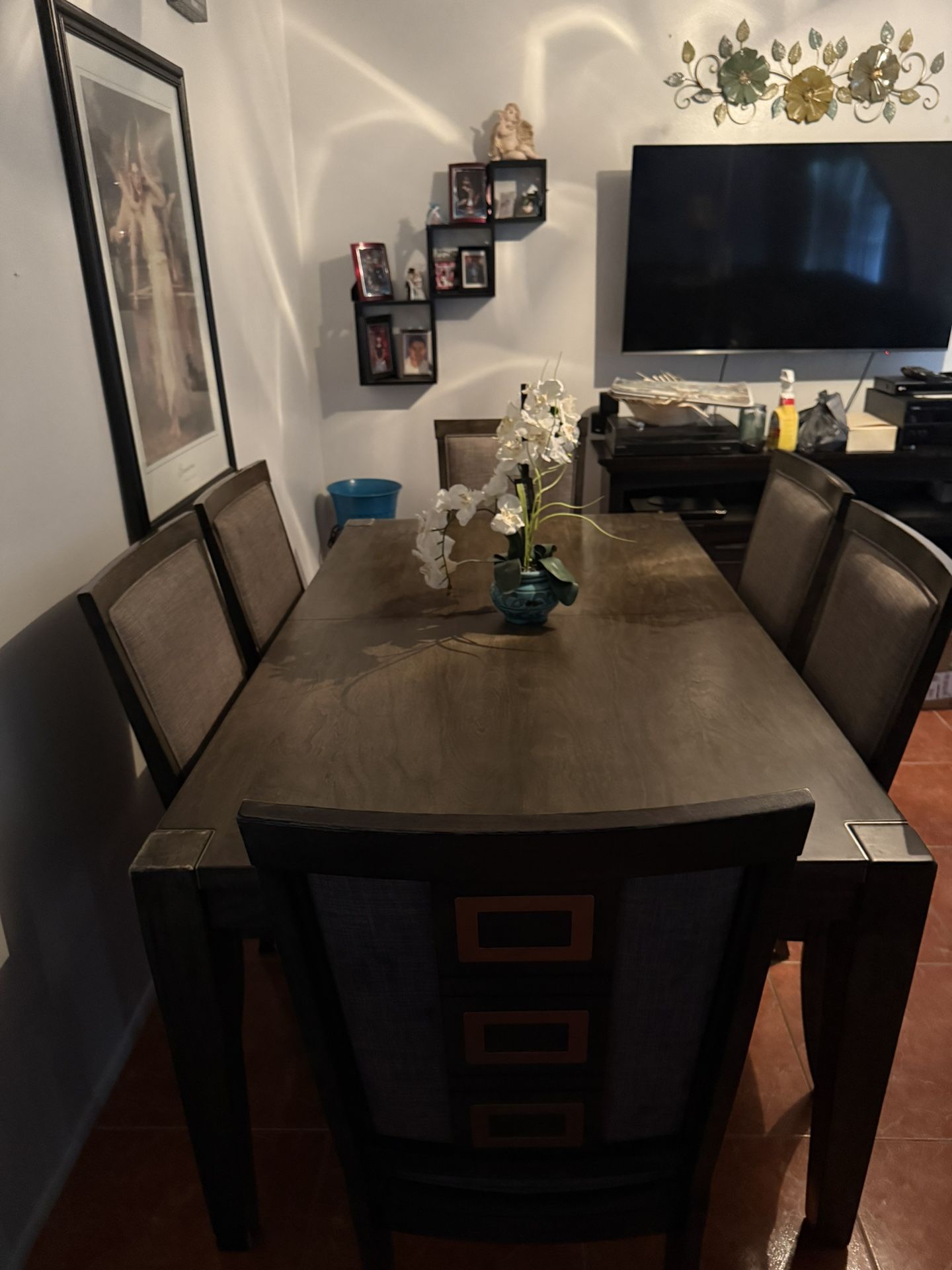 Dining Room Table With 6 Chairs