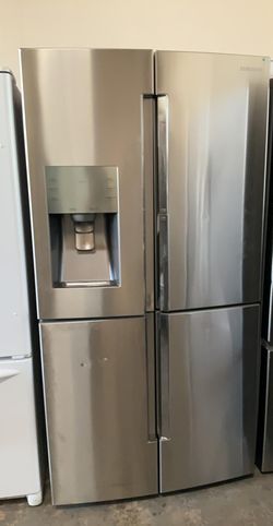 Samsung Quad Door Stainless Steel Refrigerator
