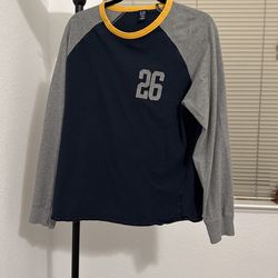Gap long sleeves 