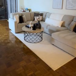 LARGE SECTIONAL BEIGE MODERN