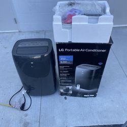 Air Conditioner 8k Btu New LG