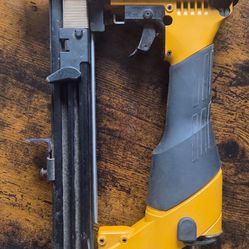 Stanley Bostitch 438S2-1 Wide Crown Stapler, 1/2" to 1-1/2"