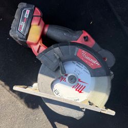 Milwaukee Circular Saw 5 3/8-5 7/8 With 5.0 Battery 