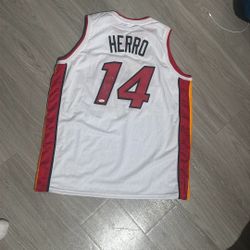 Signed Miami Heat star player: Tyler Hero signed jersey 2019-2020 season