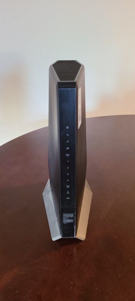Netgear Nighthawk AX8 - AX6000 Wifi Cable Modem Router model CAX80