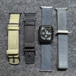 Apple Watch SE GPS 40mm - Midnight Aluminum Case - Four Bands