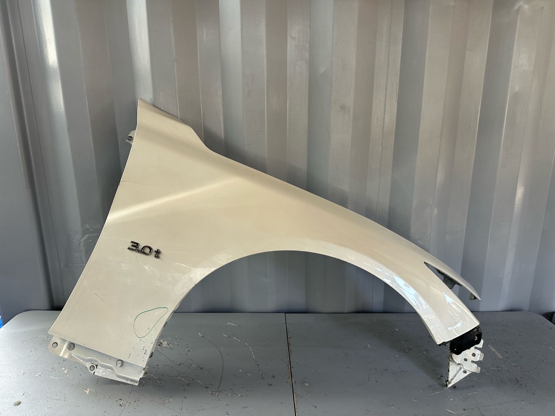 2014 2015 2016 2017 2018 2019 2020 2021 2022 2023 2024 INFINITI Q50 RIGHT PASSENGER SIDE FENDER OEM