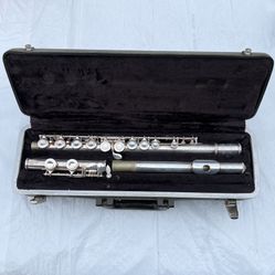 Bundy selmer Flute