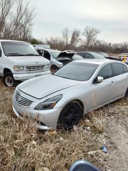 2013 Infiniti Parts Headlights SOLD 