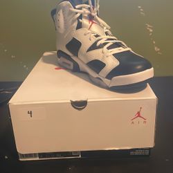 Air Jordan six retro size 12 men