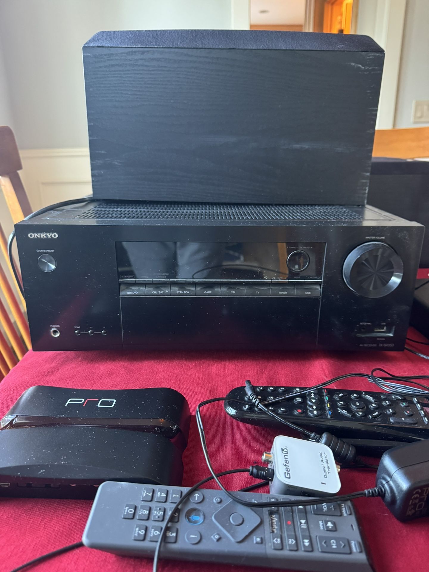 Onkyo TX-SR353 Surround Sound System and Reciever