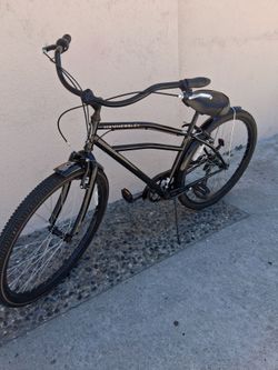 Schwinn Hammersly 29 inch  7 Speed Retro Beach Cruiser Like New