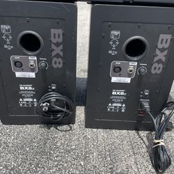 M-Audio Studio Monitors BX8 And Midi Controller Axiom 49