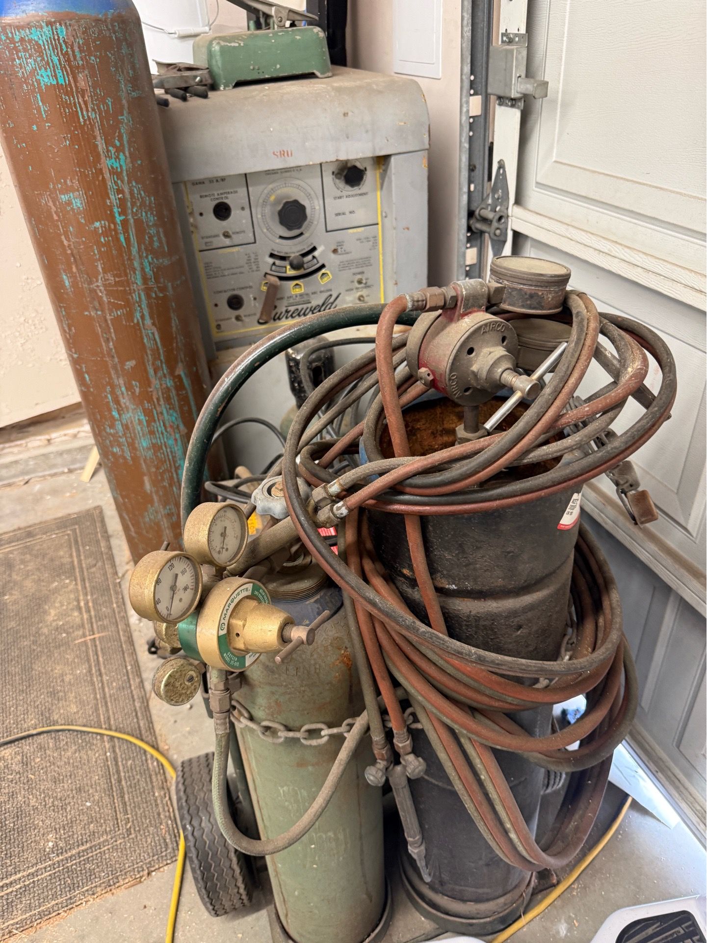 Welders and tanks