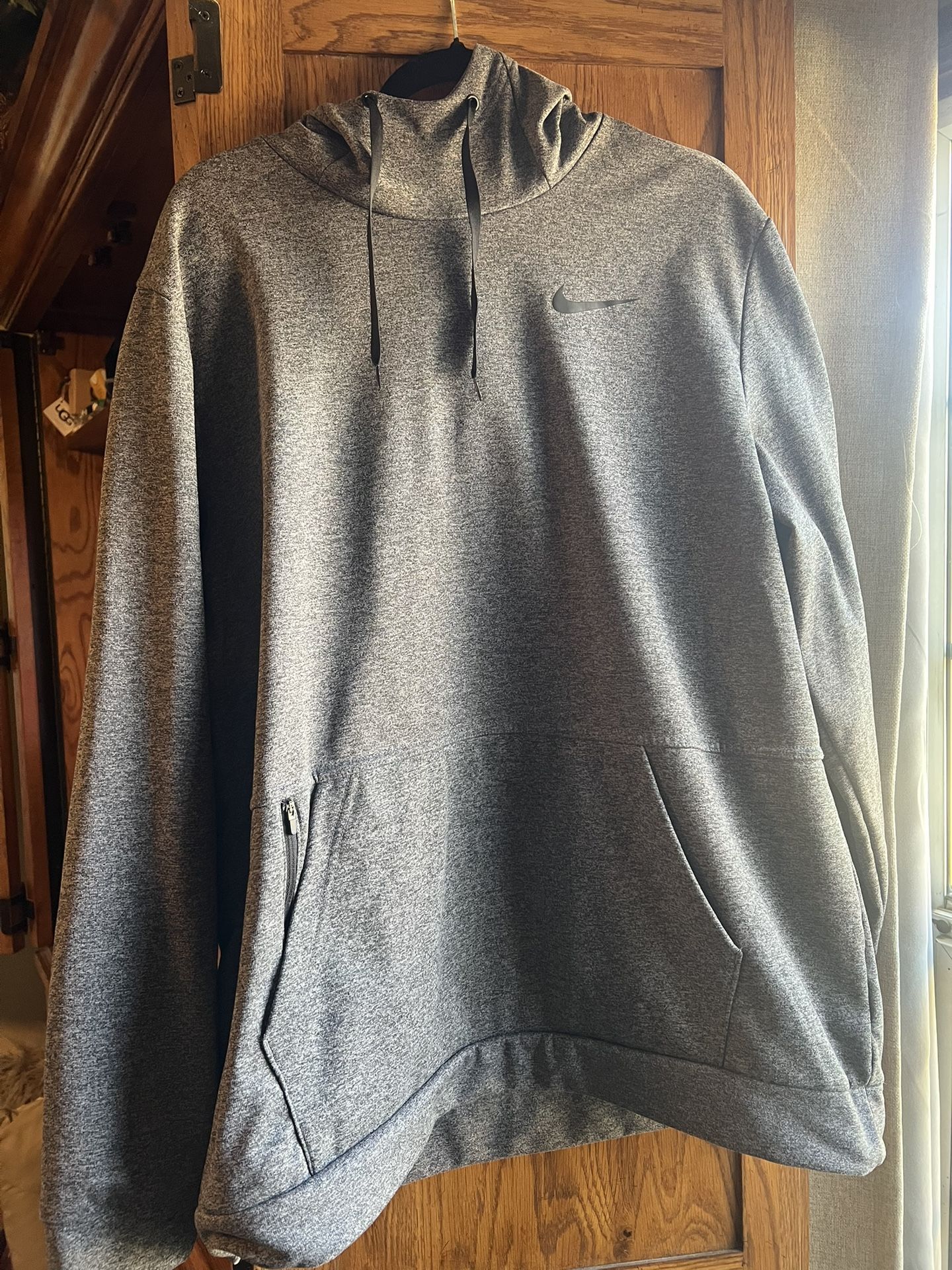 Nike Men’s Hoodie