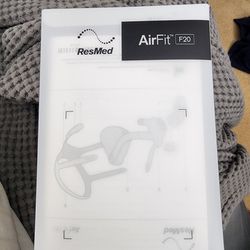 ResMed AirFit F20