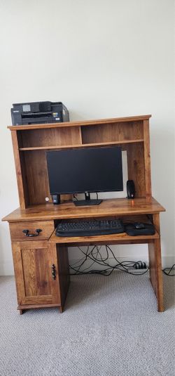 Free desk
