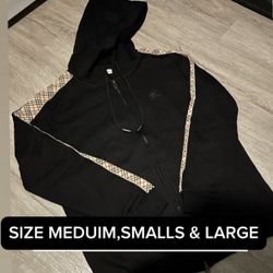 Burberry zipup